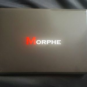 Morphe eyeshadow palette